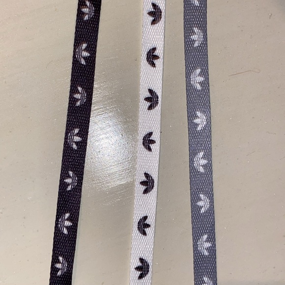 Adidas shoe laces - Picture 2 of 2